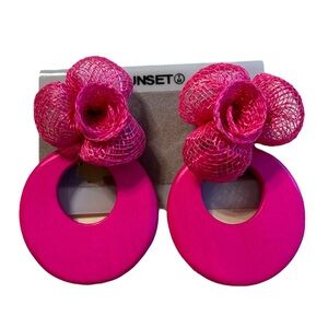 NWT Vintage 1960s Earrings Hot Pink Bold Chunky Post Back Circle Mesh Flowers